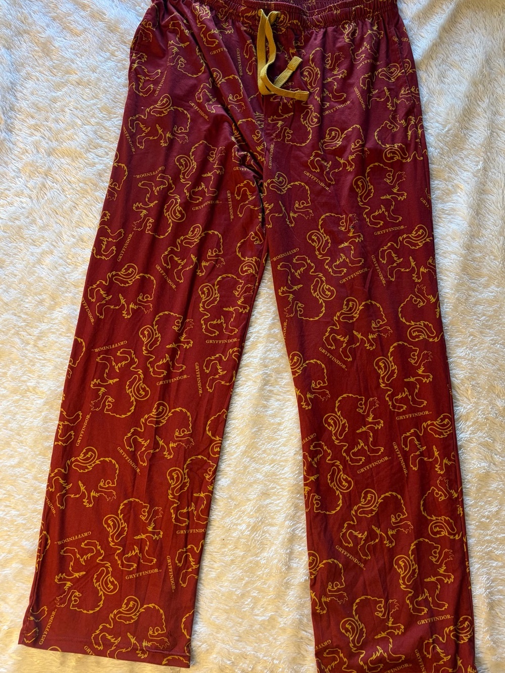 Harry Potter Men's Burgundy pajamas with Gold Lion Print